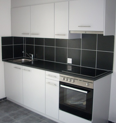 Komplette Küche + Steinplatte aus grauem Granit mit Oberbau Waschbecken Küchenabdeckung Granitarbeitsplatte Granitplatte Steinplatte Küchenplatte Küchenarbeitsplatte